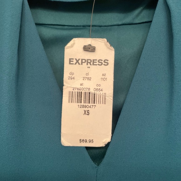 New w/ Tags Express -Dark Green Dress w/ Key Hole Cut Out on Neck Line Size XS - Picture 3 of 8